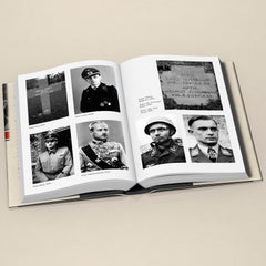 The Complete Knight's Cross - Volume Three: The Years of Defeat 1944-1945